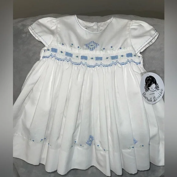 Sarah Louise Dress - Picture 1 of 2